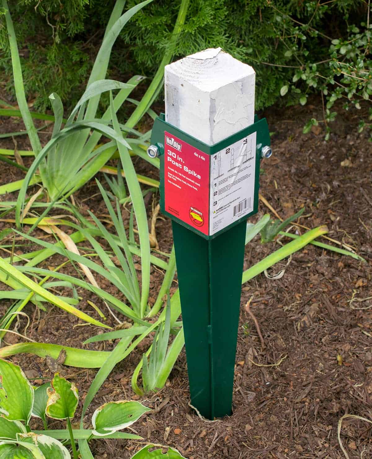 Removable deep post spike for yard sign.